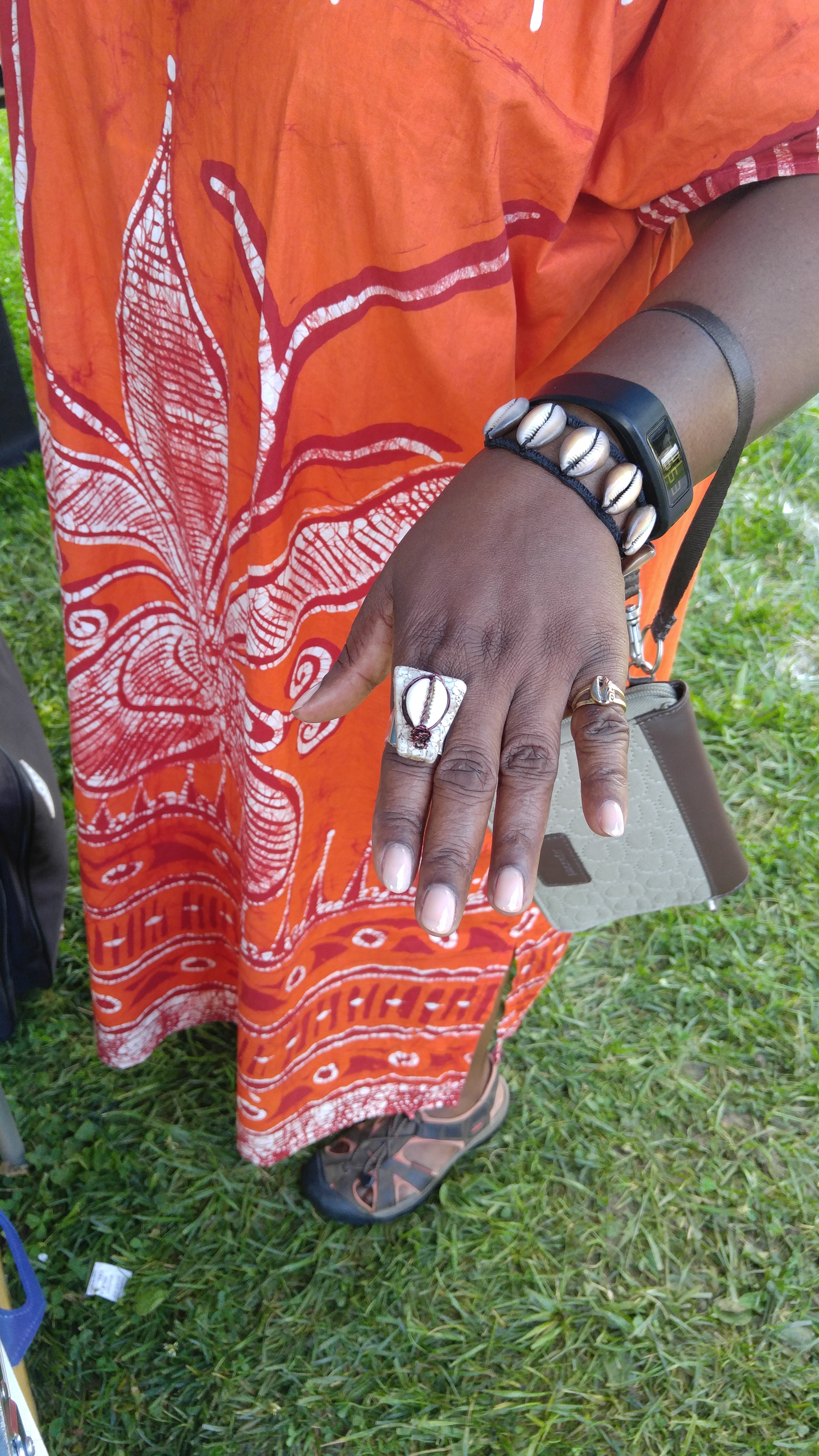 Customer wearing Nikus ring at Common Ground Festival 2016
